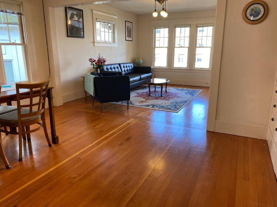 Historic Downtown Riverview Flat, No 3 Astoria Exterior foto